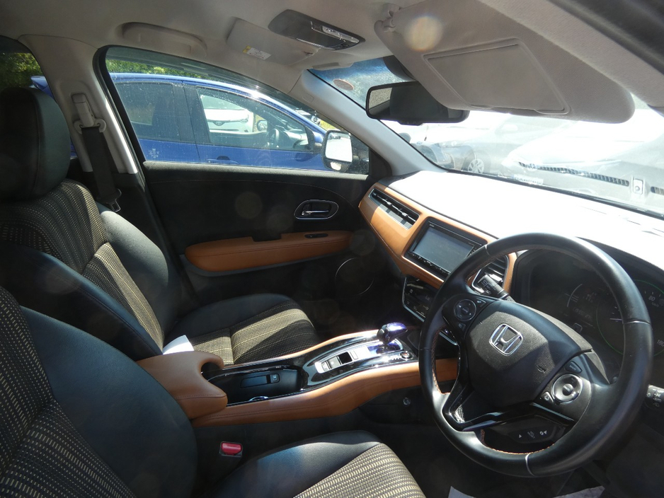 2017 Honda Vezel 1.5L Hybrid For Sale Images