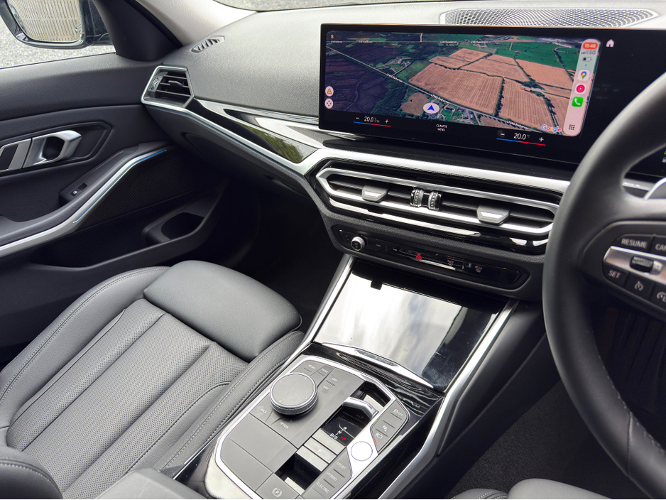 BMW 3 Series SPORT AUTO — thumbnail 9