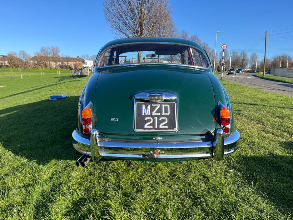 1962 Jaguar Mark II 3.8L Petrol For Sale Images