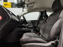 2022 Renault Clio 1L Petrol For Sale Images