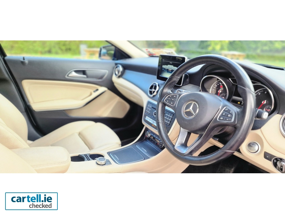2017 Mercedes-Benz GLA Class 1.6L Petrol For Sale Images