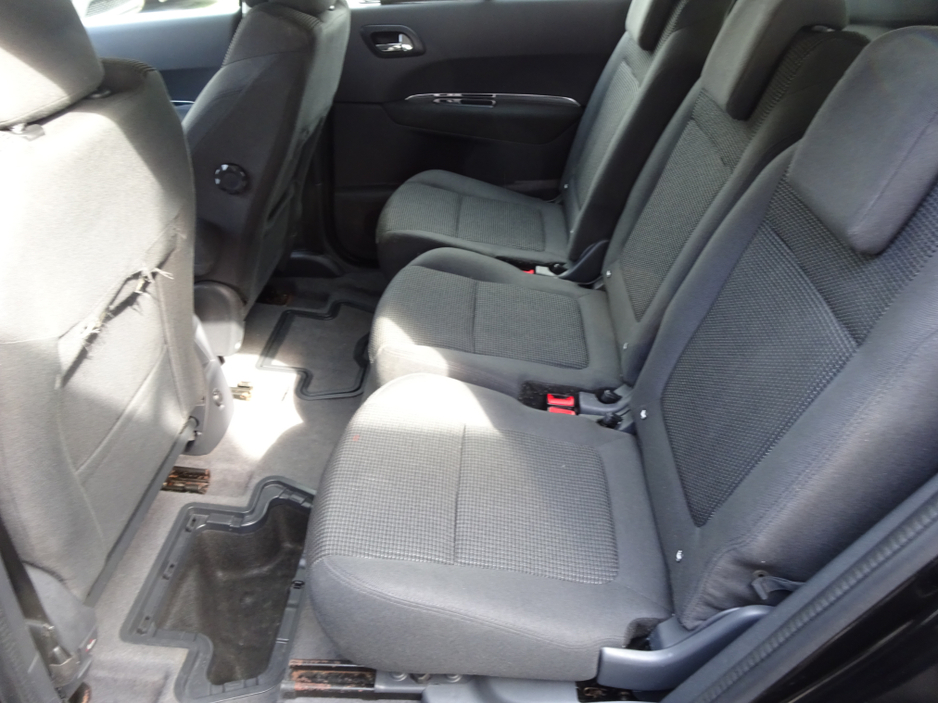 2016 Peugeot 5008 1.6L Diesel For Sale Images