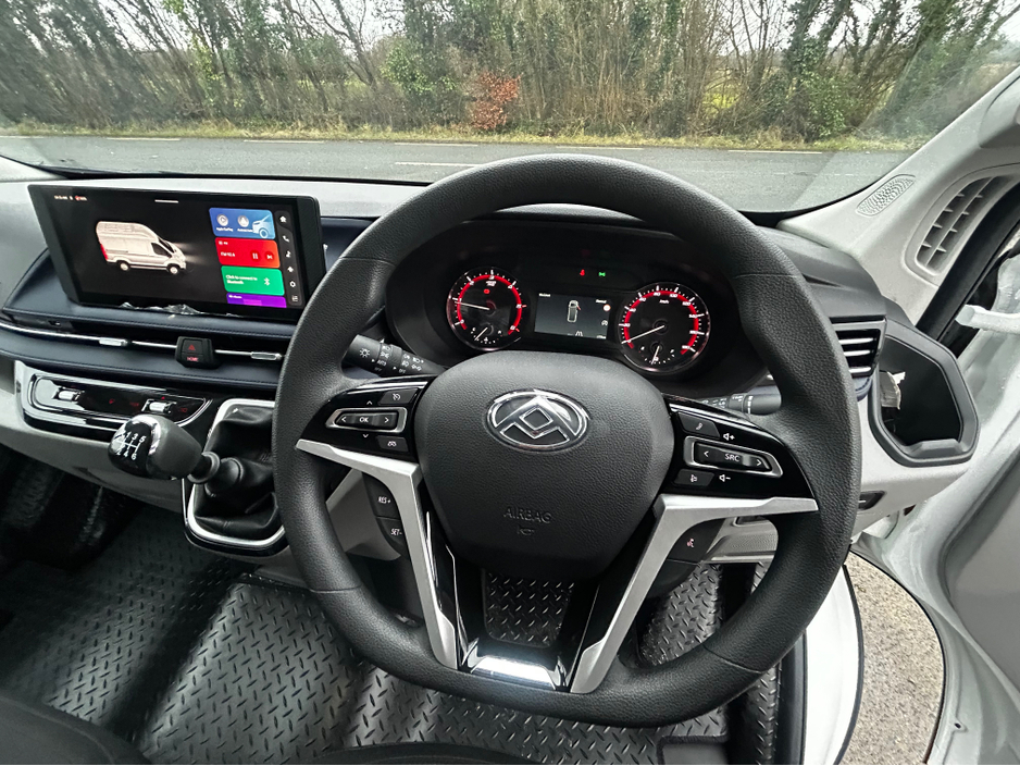 2025 Maxus Deliver 9 2.0L Diesel For Sale Images