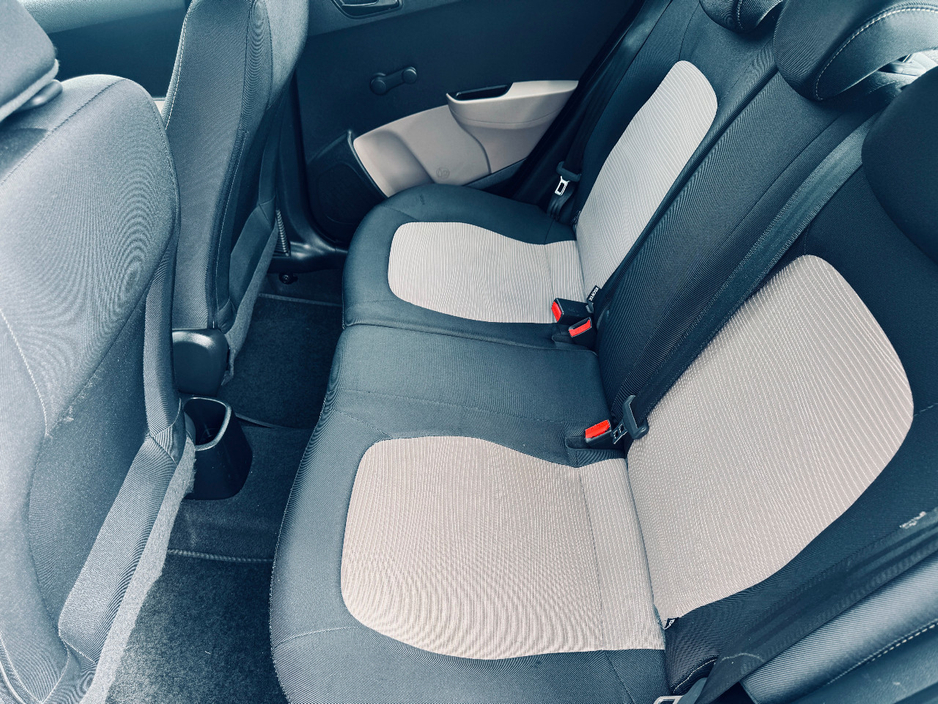 Hyundai i10 1.0 CLASSIC 5DR — thumbnail 17