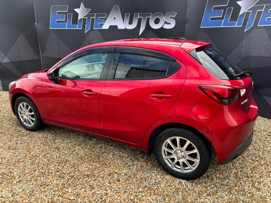 Mazda Demio 1.3 Skyactive automatic — thumbnail 4