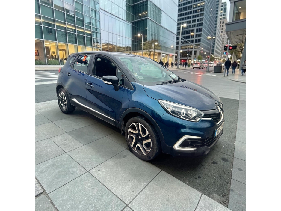 2018 Renault Captur 0.9L Petrol For Sale Images