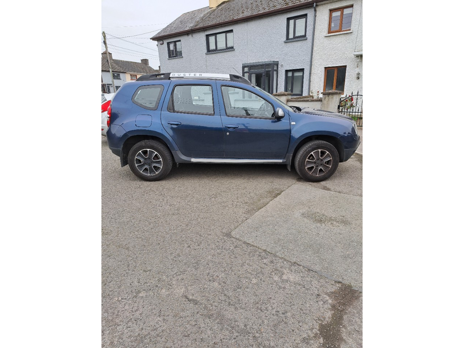 Dacia Duster PRESTIGE 1.5 DCI 110 4X 4DR — thumbnail 2