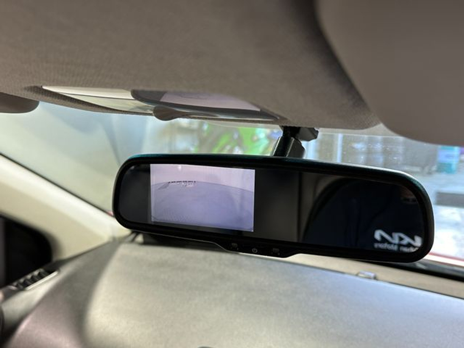 Kia Picanto 1.0 Petrol — thumbnail 18