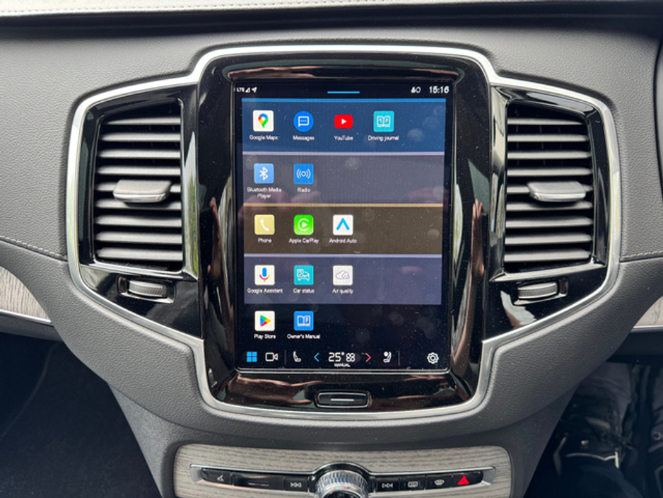 2024 Volvo XC90 2.0L Hybrid For Sale Images