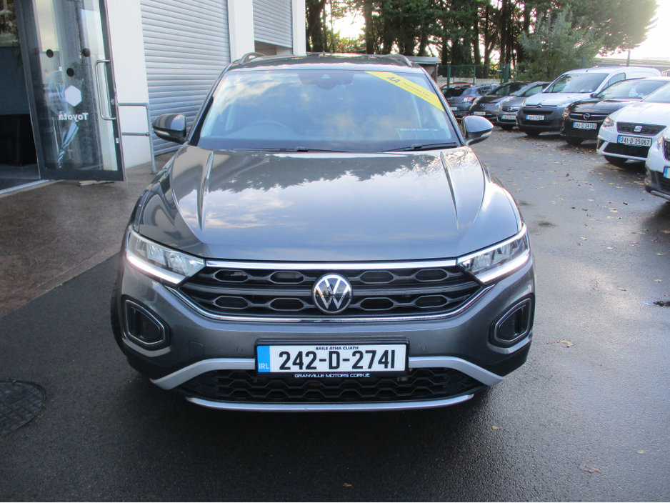 2024 Volkswagen T-Roc 2L Diesel For Sale Images