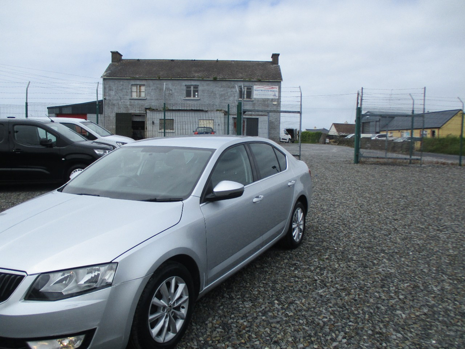 2017 Skoda Octavia 1.6L Diesel For Sale Images