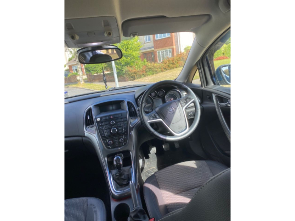 Opel Astra 1.7 SE Hatchback Diesel Manual (130bhp) — thumbnail 4