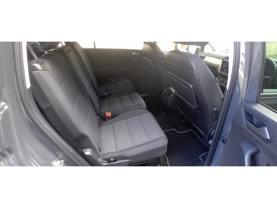2019 Volkswagen Touran 1.6L Diesel For Sale Images