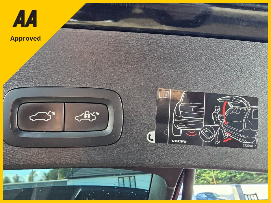 2019 Volvo XC40 2L Diesel For Sale Images