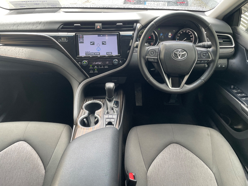 2018 Toyota Camry 2.5L Petrol Hybrid For Sale Images