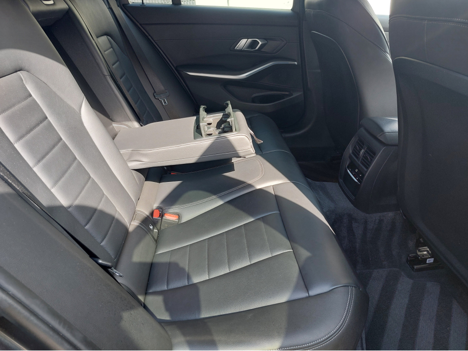 2022 BMW 3 Series 2.0L Petrol Plug-in Hybrid For Sale Images