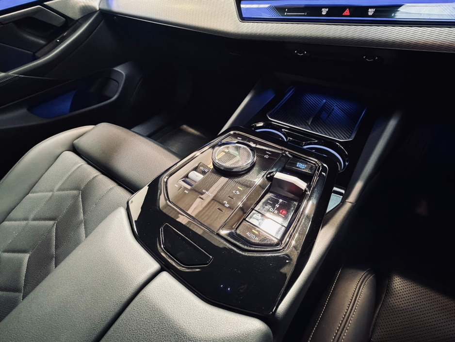 2024 BMW i5 0L Electric For Sale Images