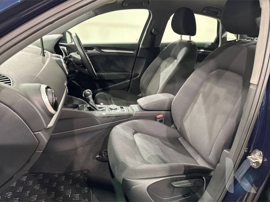 Audi A3 1.4 TSI AUTOMATIC SALOON - FACTORY ALLOYS - CRUISE CONTROL - MULTI FUNCTION STEERING WHEEL - HEATING / AC CONTROLS - REVERSE CAMERA - — thumbnail 20