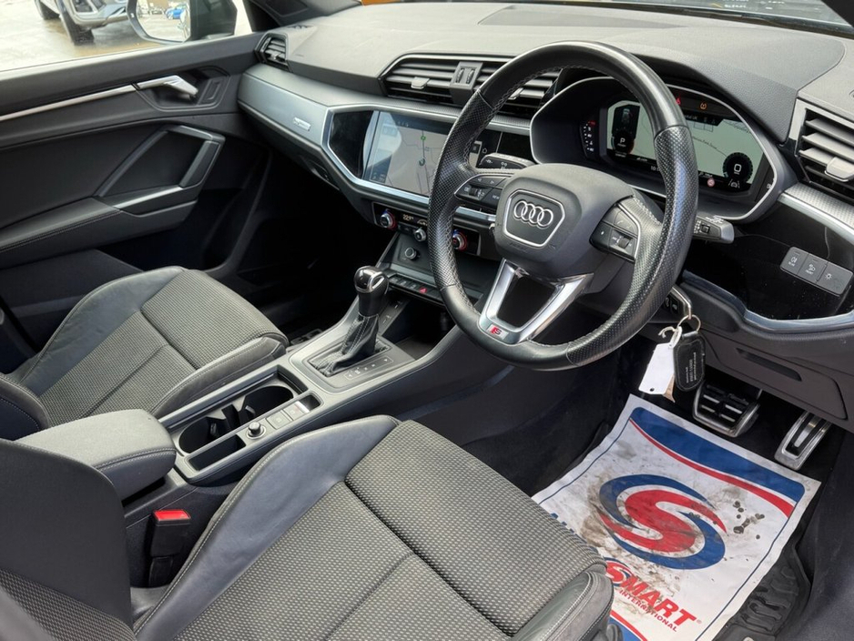 2022 Audi Q3 2L Diesel For Sale Images