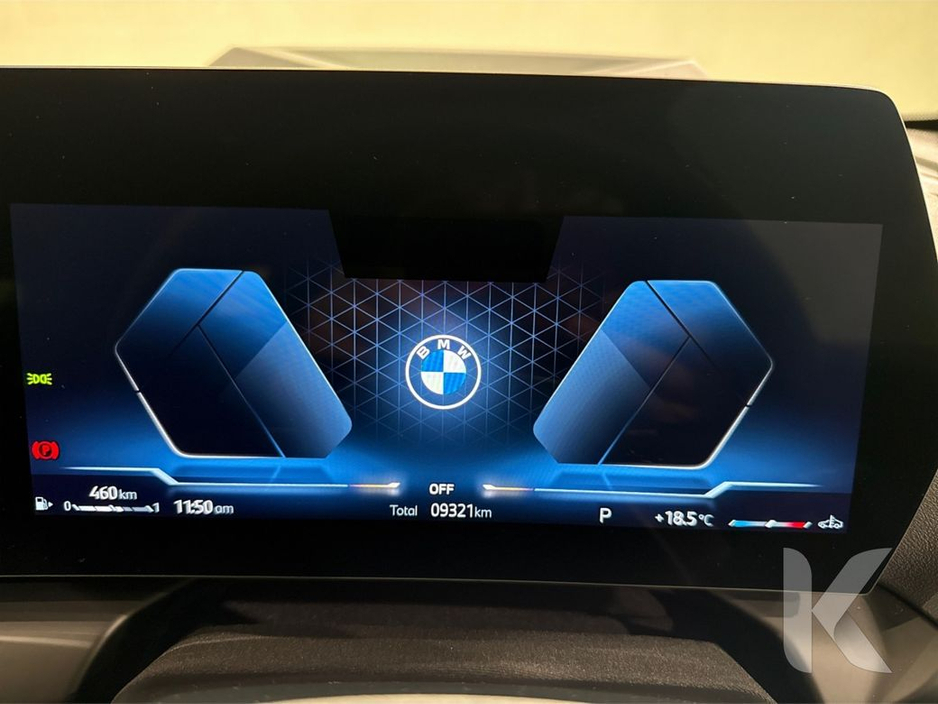BMW 1 Series 120 NEW MODEL - 1.5 HYBRID AUTOMATIC - FACTORY ALLOYS - DIGITAL DASH - REVERSE/ FRONT CAMERA - ELECTRIC SEATS — thumbnail 19