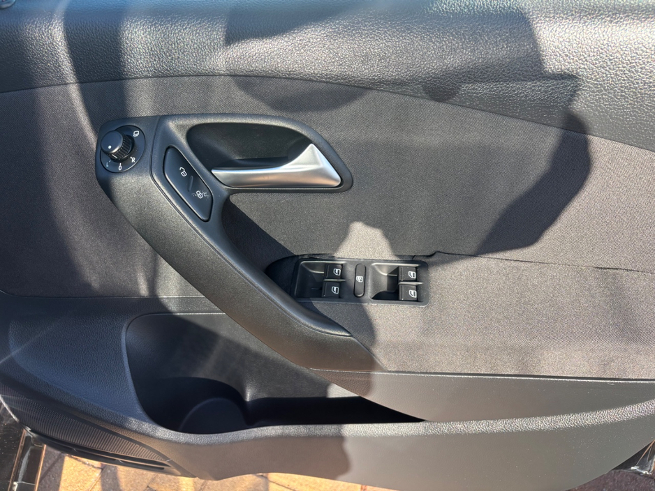2013 Volkswagen Polo 1.2L Petrol For Sale Images