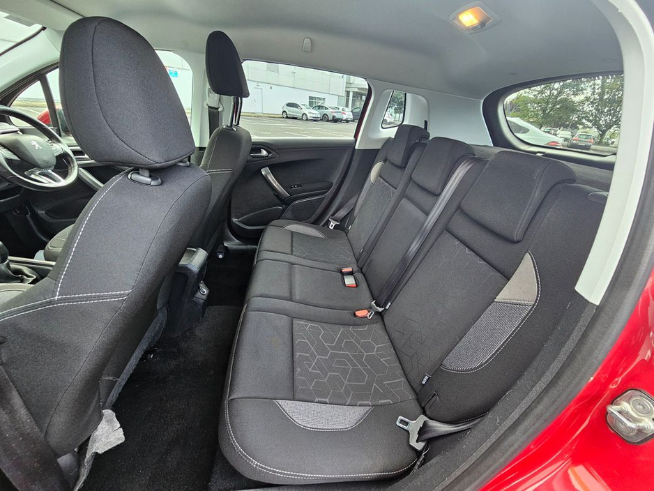 Peugeot 2008 1.2 PURETECH, ACTIVE MODEL, LOW MILEAGE, FINANCE, WARRANTY, 5 STAR REVIEWS — thumbnail 21