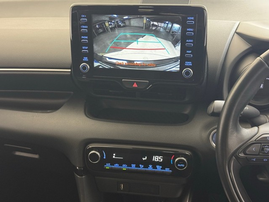 Toyota Yaris Luna Sport Hybrid — thumbnail 15