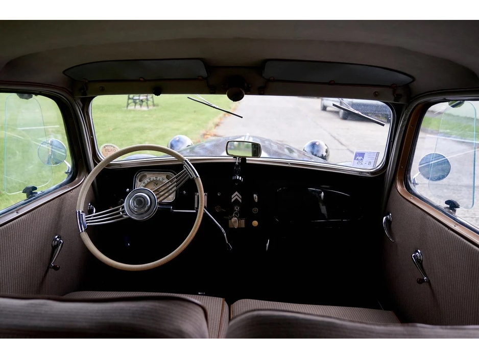 1950 Citroen Traction Avant 2L Petrol For Sale Images