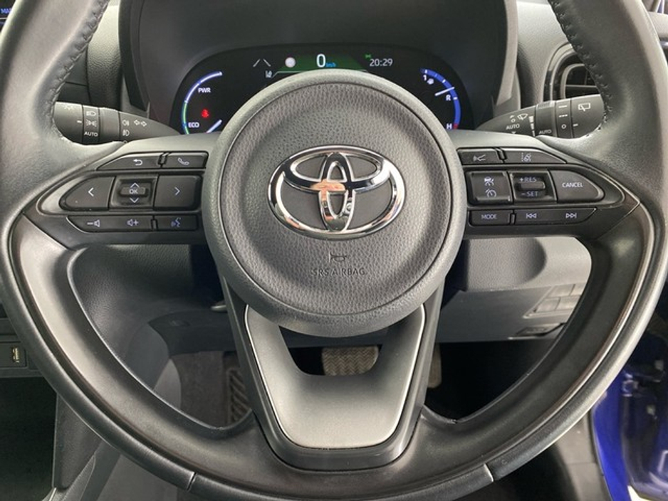Toyota Yaris Cross Luna Sport Hybrid — thumbnail 17
