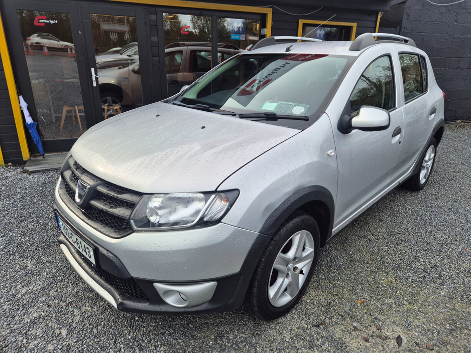 2015 Dacia Sandero Stepway 1.5L Diesel For Sale Images