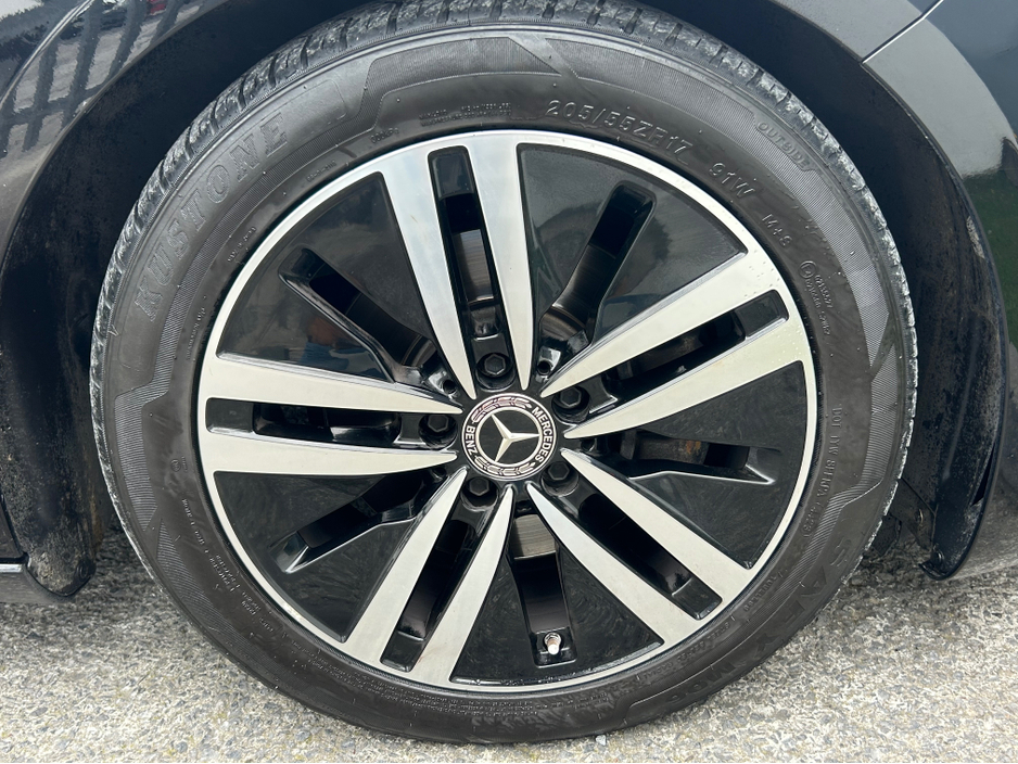 2022 Mercedes-Benz A Class 2.0L Diesel For Sale Images