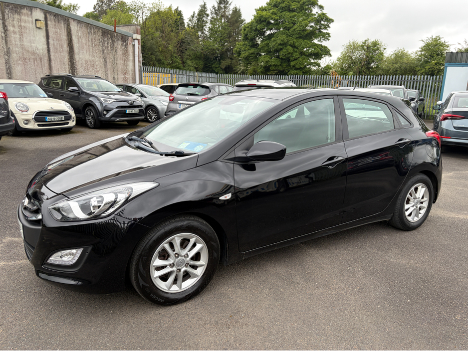 2013 Hyundai i30 1.4L Petrol For Sale Images