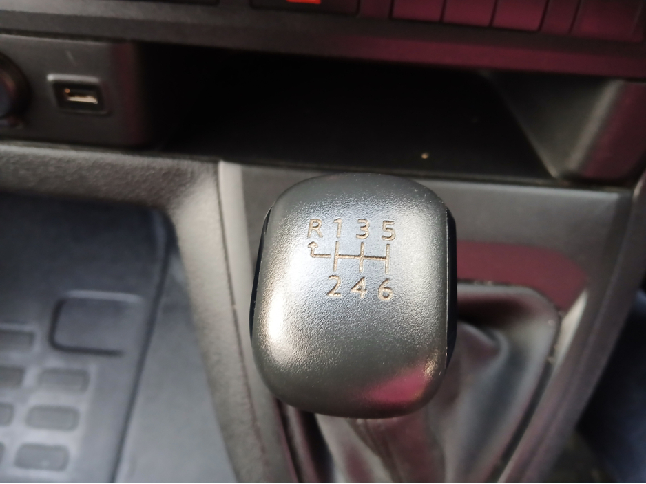 2023 Opel Vivaro 1.5L Diesel For Sale Images