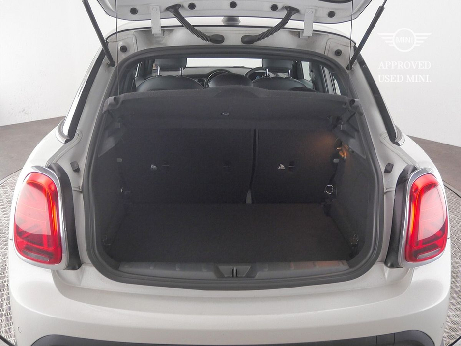 2024 MINI Hatch 1.5L Petrol For Sale Images