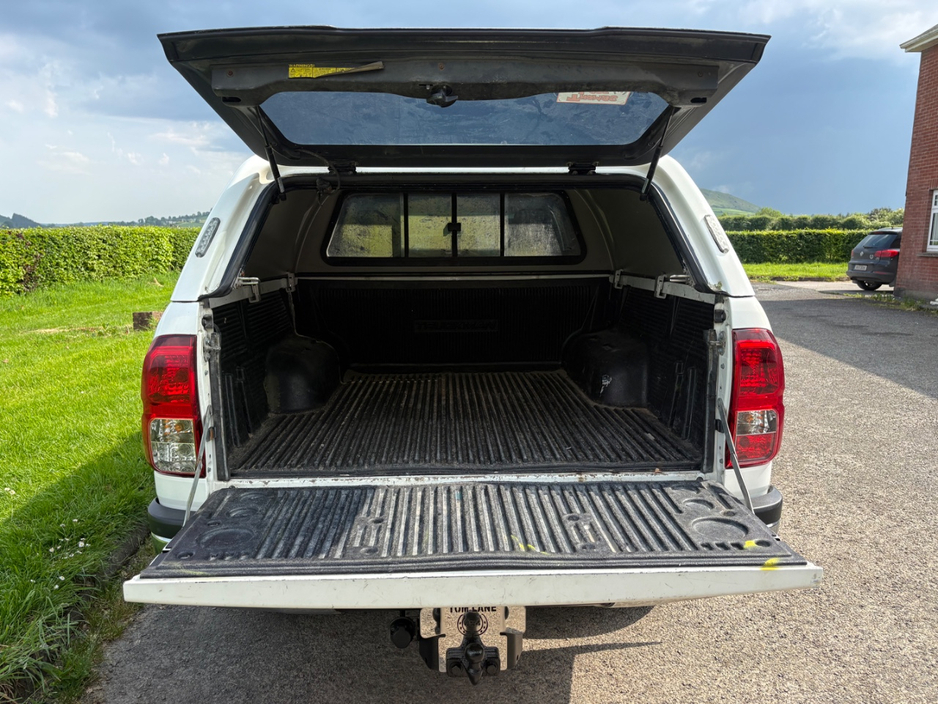 2020 Toyota Hilux 2.4L Diesel For Sale Images