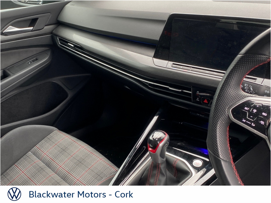 Volkswagen Golf 2.0TSI 245BHP GTI REAR VIEW CAMERA AND WINTER PACK — thumbnail 17