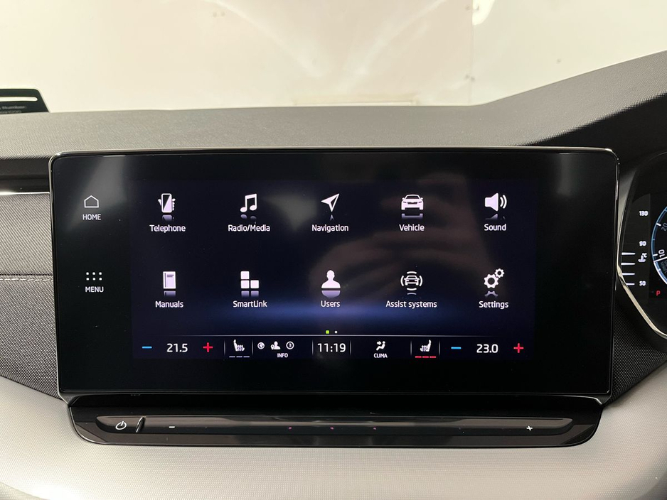Skoda Octavia Style DSG 2.0TDI 115BHP - Reversing Camera - Sat Nav - Climate Control - Heated Seats - Keyless Start - Apple CarPlay/Android Auto — thumbnail 17