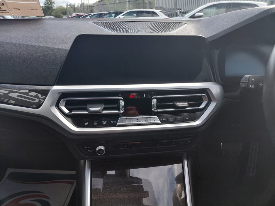 BMW 3 Series BMW 320D M-SPORT, TOURING AUTO, FULLY LOADED WITH SPEC — thumbnail 18