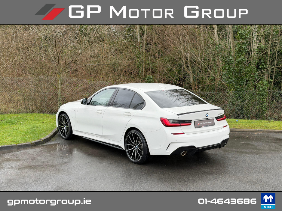BMW 3 Series 330E M SPORT M PERFORMANCE * 1 YEAR WARRANTY* — thumbnail 10