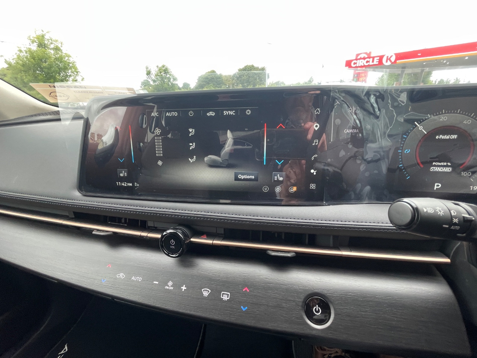 Nissan Ariya 63kw ENGAGE MY26 — thumbnail 14