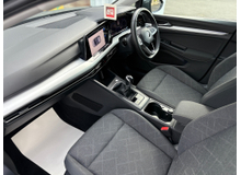2021 Volkswagen Golf 1L Petrol For Sale Images