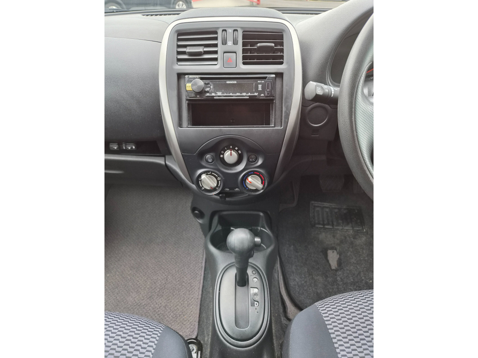 Nissan March — thumbnail 12