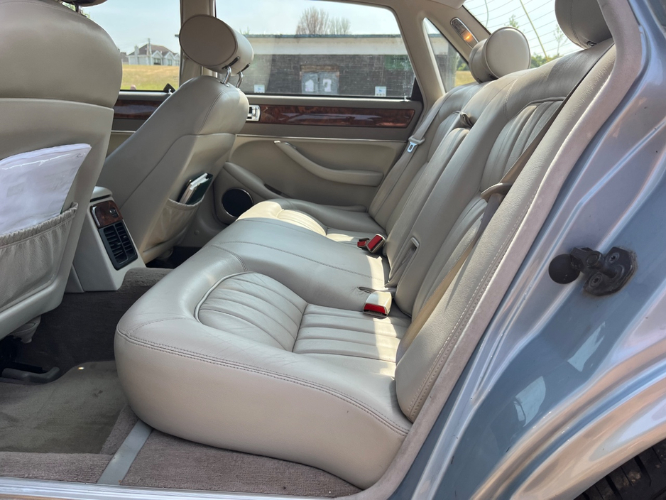 1996 Jaguar Sovereign 4.1L Petrol For Sale Images