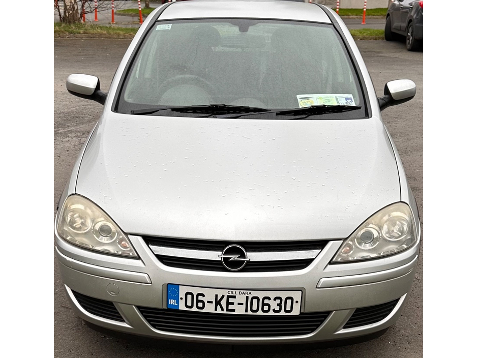 Opel Corsa CLUB 1.2I 16V 5DR — thumbnail 2