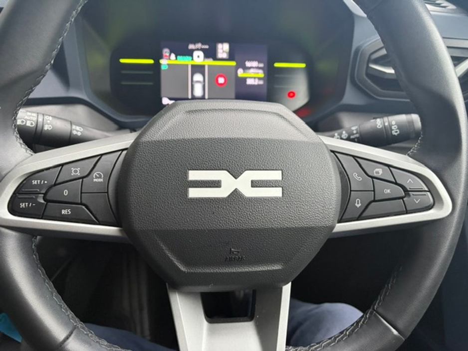 2025 Dacia Duster 1.6L Petrol Hybrid For Sale Images