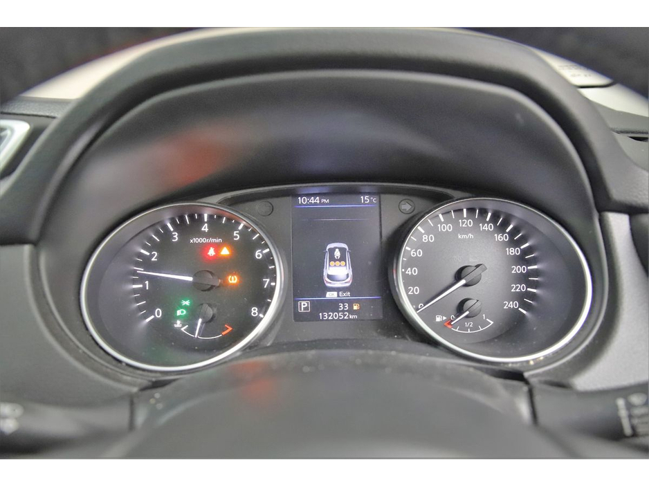 Nissan Qashqai 1.3 PET SE DCT *PANORAMIC ROOF*REVERSE CAM* — thumbnail 18
