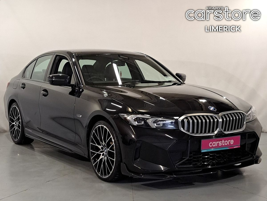 BMW 3 Series 330e M Sport *M PERFORMANCE EXTERIOR KIT*