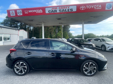 2017 Toyota Auris 1.8L Petrol Hybrid For Sale Images