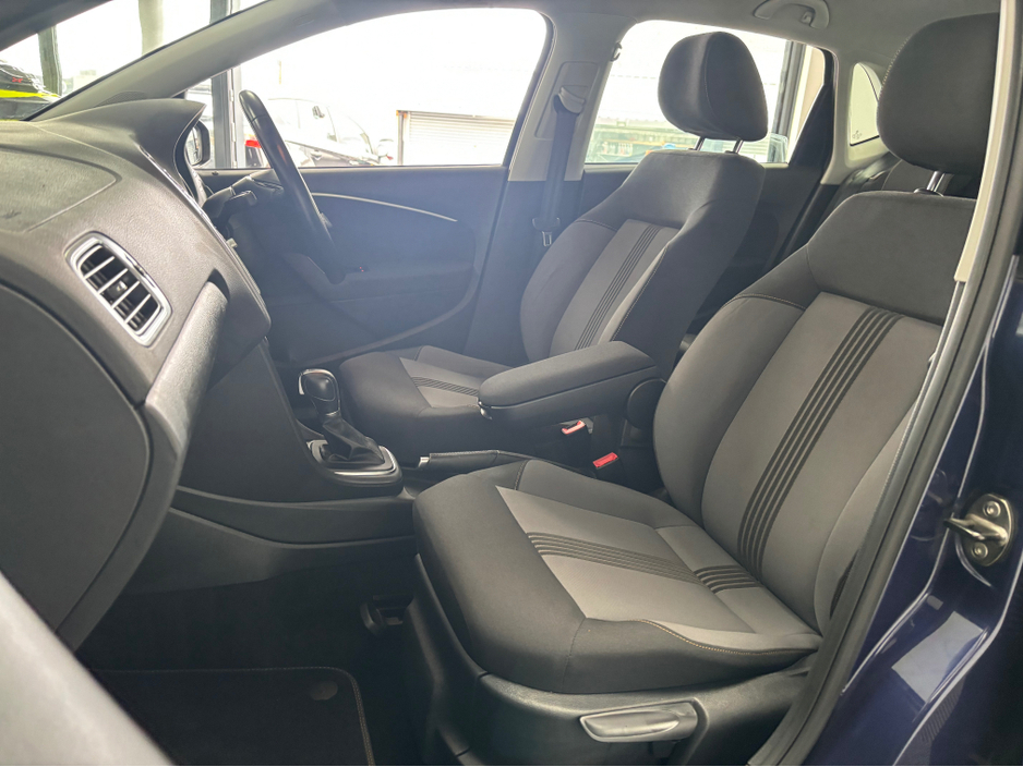 2016 Volkswagen Polo 1.2L Petrol For Sale Images