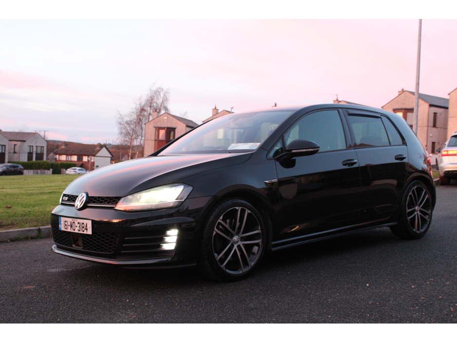 Volkswagen Golf 2.0 TDI GTD BLUEMOTION 184PS 5DR